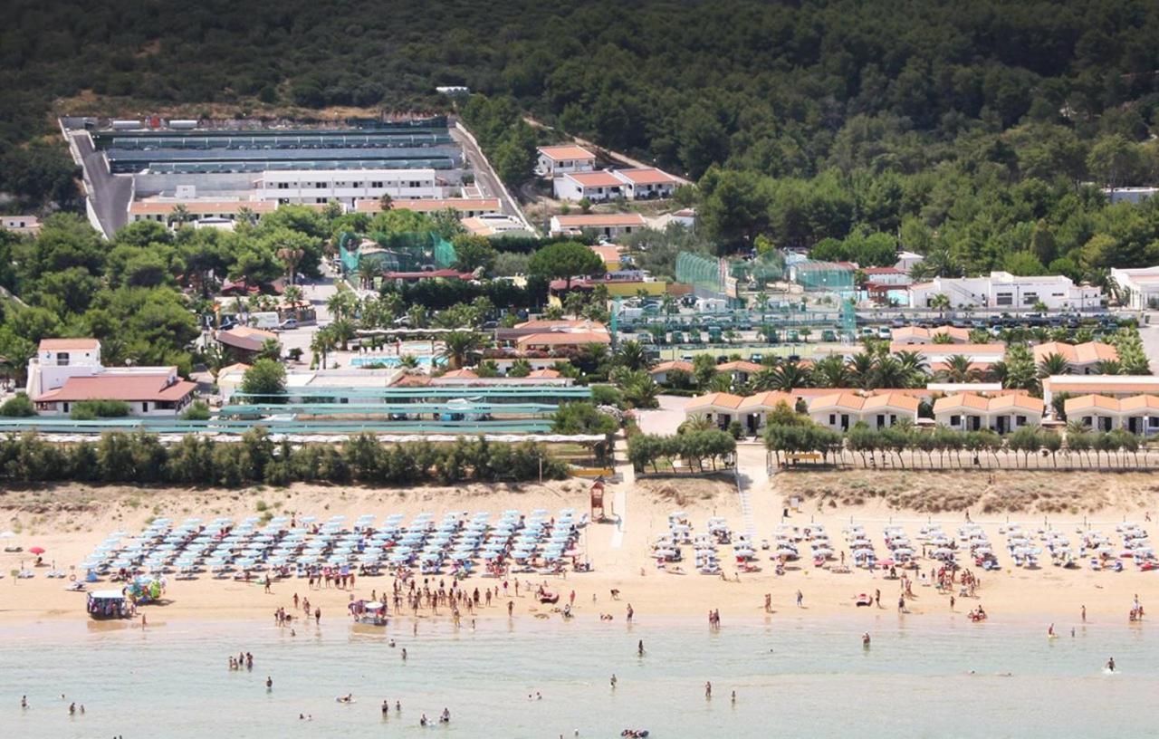 Green Park Village Весте Екстериор снимка